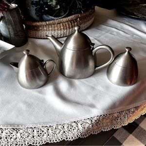 Three piece Teapot, sugar and creamer